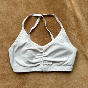 🤍 GYMSHARK RUCHED SPORTS BRA 🤍